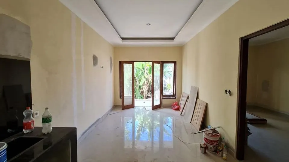 Finished room with a stepped drop ceiling